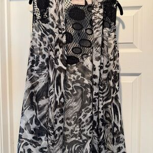 Chico's Black and White Lace Detail Vest Kimono Size 2